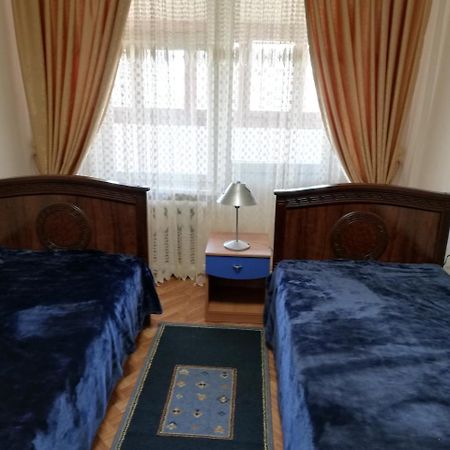 3Br Chorsu Appartement Tasjkent Buitenkant foto