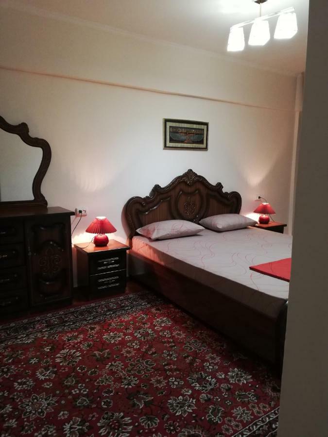 3Br Chorsu Appartement Tasjkent Buitenkant foto